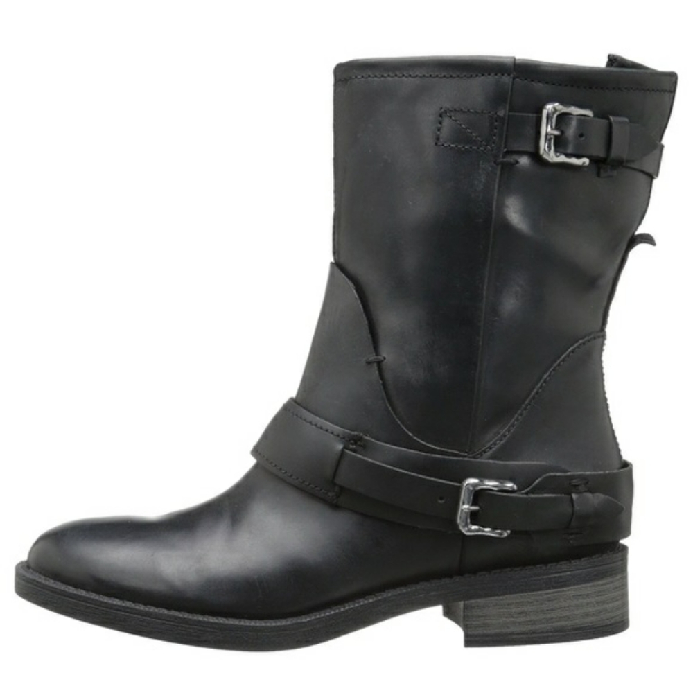 Enzo Angiolini Saharia Black Leather Moto Boots
